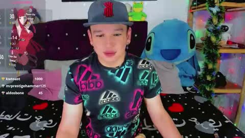 Snapshot of alex_hot2323 chatting on 04/02/26, 05:10 alex_hot2323 online show from 04/02/26, 05:10