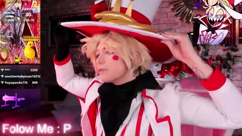 Snapshot of alex_howell chatting on 03/03/25, 02:47 alex_howell online show from 03/03/25, 02:47