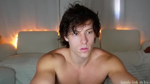 Snapshot of alex_islive chatting on 03/22/26, 05:38 Alex Stone online show from 03/22/26, 05:38