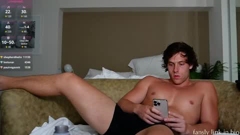 Snapshot of alex_islive chatting on 04/24/26, 11:40 Alex Stone online show from 04/24/26, 11:40