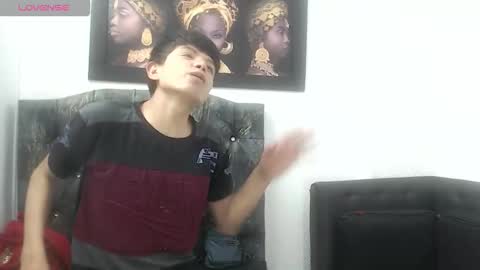 alex_it0 online show from 04/16/26, 08:53