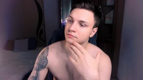 Snapshot of alex_milson chatting on 12/13/24, 12:42 alex_milson online show from 12/13/24, 12:42