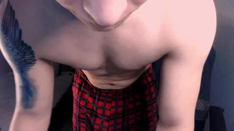 Snapshot of alex_milson chatting on 12/17/24, 06:02 alex_milson online show from 12/17/24, 06:02