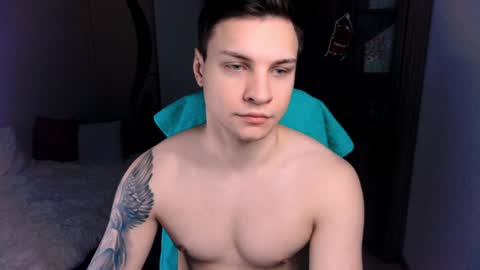 Snapshot of alex_milson chatting on 12/24/24, 06:22 alex_milson online show from 12/24/24, 06:22