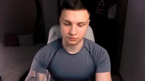 Snapshot of alex_milson chatting on 12/28/24, 05:33 alex_milson online show from 12/28/24, 05:33