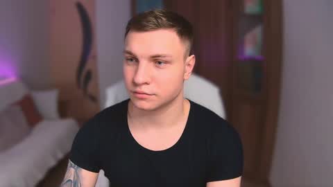 Snapshot of alex_milson chatting on 03/08/25, 04:12 alex_milson online show from 03/08/25, 04:12