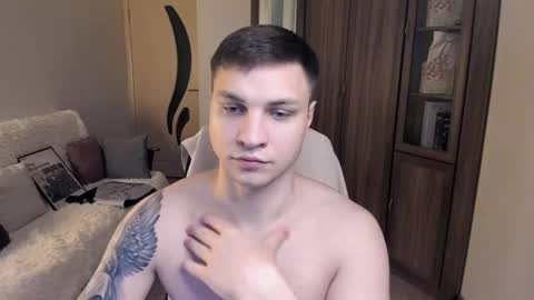 Snapshot of alex_milson chatting on 09/22/25, 11:40 alex_milson online show from 09/22/25, 11:40