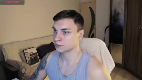 Snapshot of alex_milson chatting on 10/06/25, 04:15 alex_milson online show from 10/06/25, 04:15