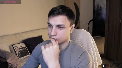 Snapshot of alex_milson chatting on 10/14/25, 04:35 alex_milson online show from 10/14/25, 04:35