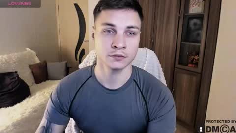 Snapshot of alex_milson chatting on 10/22/25, 04:46 alex_milson online show from 10/22/25, 04:46