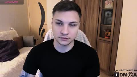 Snapshot of alex_milson chatting on 10/29/25, 08:05 alex_milson online show from 10/29/25, 08:05