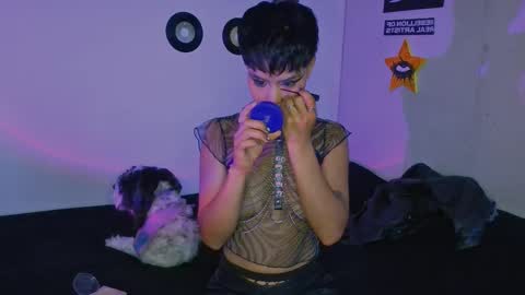 Snapshot of alex_one888 chatting on 09/11/25, 10:43 Alex online show from 09/11/25, 10:43