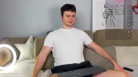 Alex online show from 03/04/25, 09:18