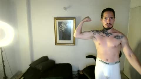 Snapshot of alex_orionjs chatting on 06/14/26, 04:14 Alex OrionJS online show from 06/14/26, 04:14