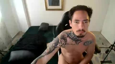 Snapshot of alex_orionjs chatting on 06/19/26, 02:10 Alex OrionJS online show from 06/19/26, 02:10