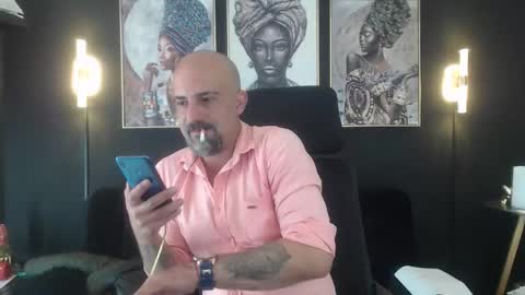 Snapshot of alex_saints_ce chatting on 02/19/26, 04:47 Alex Saints online show from 02/19/26, 04:47