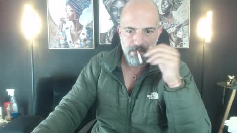 Snapshot of alex_saints_ce chatting on 03/04/26, 12:22 Alex Saints online show from 03/04/26, 12:22