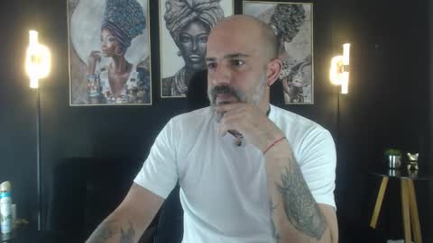 Snapshot of alex_saints_ce chatting on 03/08/26, 08:45 Alex Saints online show from 03/08/26, 08:45