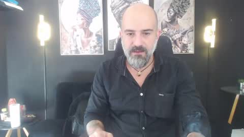 Snapshot of alex_saints_ce chatting on 05/13/26, 01:41 Alex Saints online show from 05/13/26, 01:41