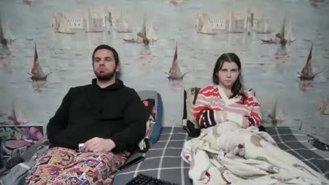 Alex and Sarah online show from 11/03/25, 12:46