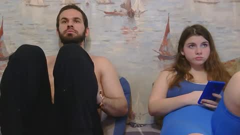 Snapshot of alex_sarah_sex chatting on 03/09/26, 01:37 Alex and Sarah online show from 03/09/26, 01:37