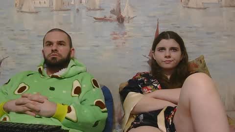 Snapshot of alex_sarah_sex chatting on 04/11/26, 11:31 Alex and Sarah online show from 04/11/26, 11:31