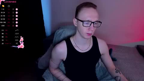 Snapshot of alex_silent chatting on 10/30/25, 10:16 alex_silent online show from 10/30/25, 10:16