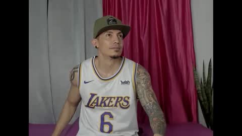 alex_sthorm online show from 12/31/24, 12:00