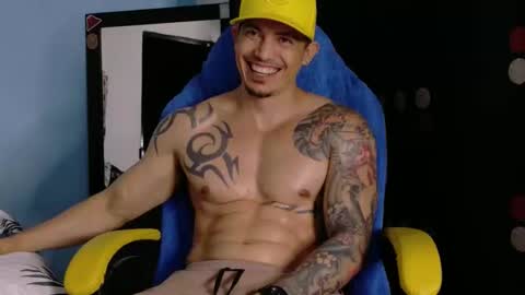 alex_sthorm online show from 02/17/26, 02:52