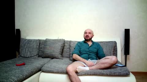 Alex and Tobey online show from 02/19/26, 03:13