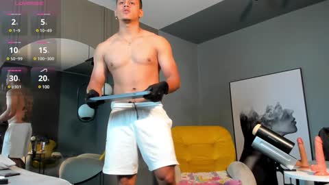 Alex Towers online show from 01/10/25, 08:04