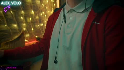 Snapshot of alex_volo chatting on 01/05/25, 04:14 Alex online show from 01/05/25, 04:14