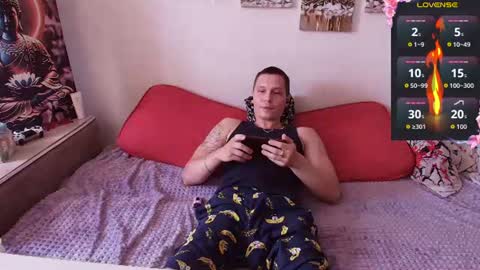 Snapshot of alex_wandhot chatting on 07/07/26, 06:58 Alex WandHot online show from 07/07/26, 06:58