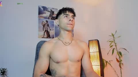 Snapshot of alex_zt7 chatting on 05/18/26, 07:20 x online show from 05/18/26, 07:20
