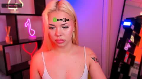 Snapshot of alexa_bonni chatting on 03/17/26, 06:06 alexa bonni online show from 03/17/26, 06:06