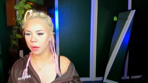 Snapshot of alexa_bonni chatting on 04/24/26, 06:38 alexa bonni online show from 04/24/26, 06:38