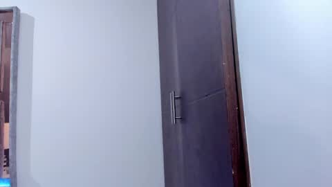 Snapshot of alexa_candy_18 chatting on 02/23/25, 12:08 Alexa online show from 02/23/25, 12:08