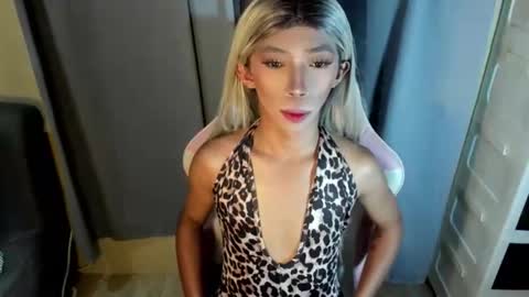 Snapshot of alexa_chi chatting on 05/01/26, 05:12 Alexa online show from 05/01/26, 05:12