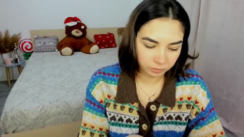 Snapshot of alexa_dolly chatting on 12/31/24, 09:21 Alexa online show from 12/31/24, 09:21