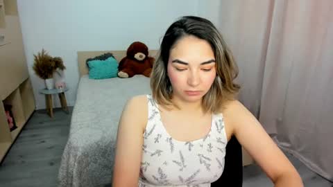 Snapshot of alexa_dolly chatting on 06/16/26, 08:06 Alexa online show from 06/16/26, 08:06