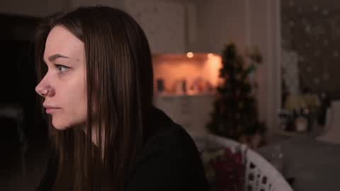 Snapshot of alexa_feels chatting on 12/16/24, 01:42 Little Duck homie online show from 12/16/24, 01:42