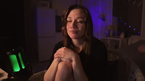 Snapshot of alexa_feels chatting on 02/01/25, 10:02 Little Duck homie online show from 02/01/25, 10:02