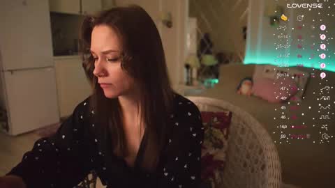 Snapshot of alexa_feels chatting on 02/06/26, 04:43 Little Duck homie online show from 02/06/26, 04:43