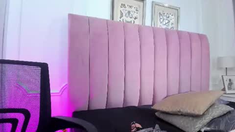Snapshot of alexa_fox669 chatting on 06/19/26, 02:32 Alexa online show from 06/19/26, 02:32