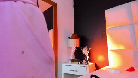 Snapshot of alexa_fox669 chatting on 07/07/26, 02:54 Alexa online show from 07/07/26, 02:54