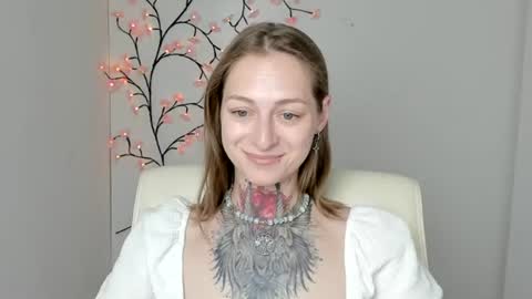 Snapshot of alexa_kittie chatting on 06/28/26, 11:38 Alexa online show from 06/28/26, 11:38