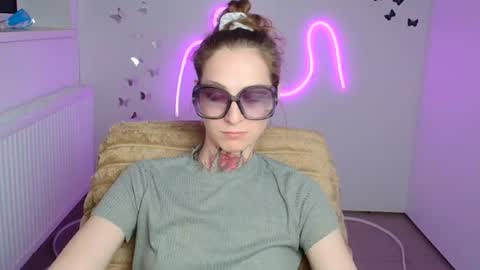 Snapshot of alexa_kittie chatting on 07/07/26, 11:25 Alexa online show from 07/07/26, 11:25