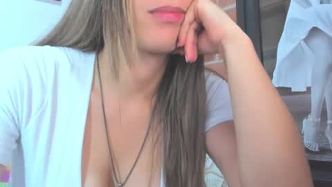 alexa latina online show from 03/06/25, 07:32