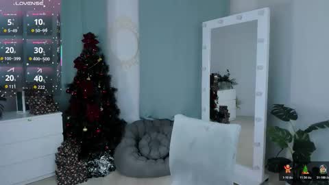 alexa_lexi online show from 12/19/25, 11:06