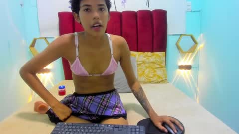 Snapshot of alexa_liss18 chatting on 03/31/26, 11:05 alexa_liss18 online show from 03/31/26, 11:05